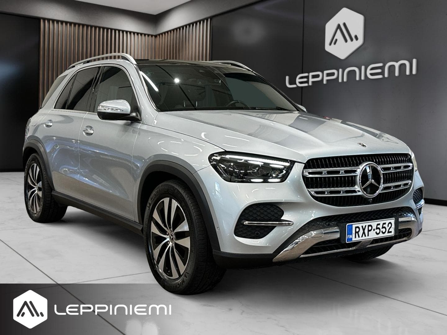Mercedes-Benz GLE 400 e 4MATIC, vuosimalli 2024, hopea