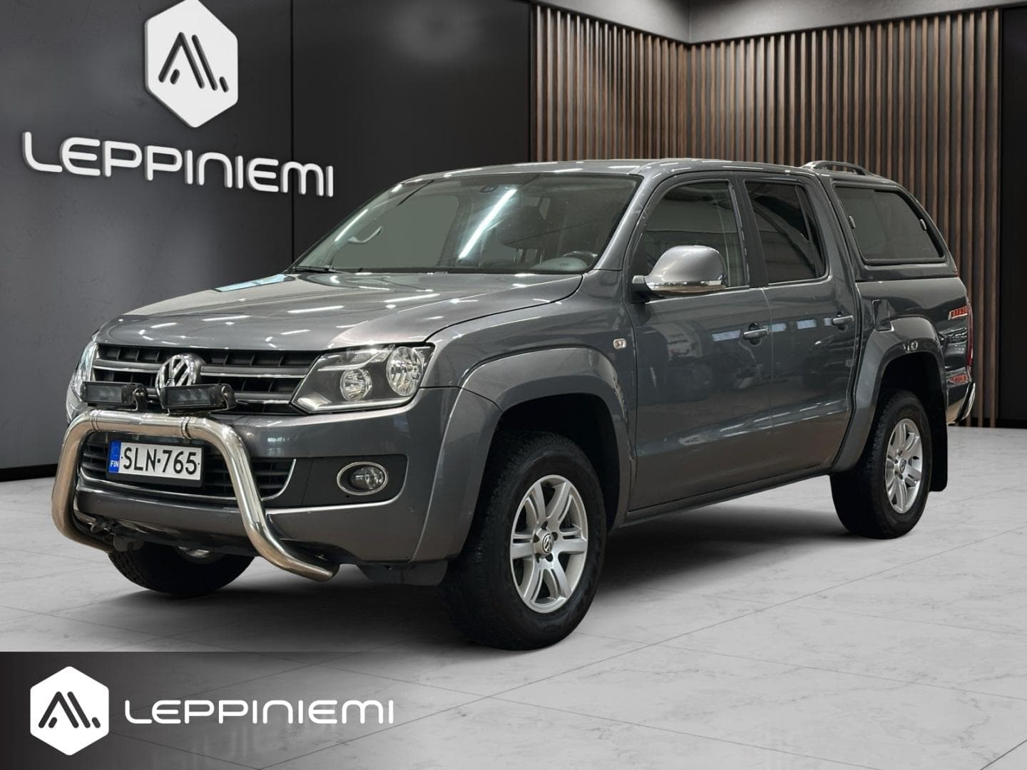 Volkswagen Amarok DC Highline 2,0 TDI 132kW 4MOTION Autom. BMT 3040kg, vuosimalli 2014, harmaa