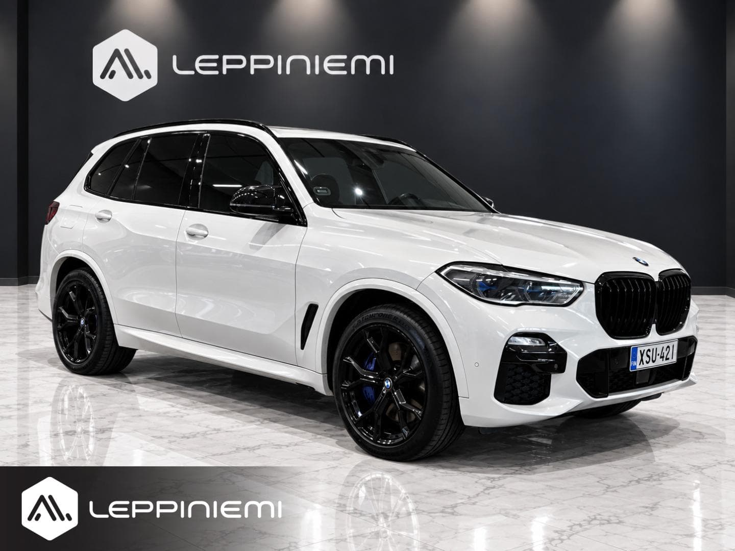BMW X5 xDrive45e A M Sport, vuosimalli 2021, valkoinen